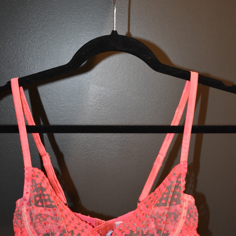 Dotty Demi Bra-pop pink